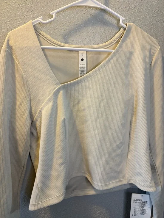 Lululemon NWT Ribbed Softstreme Asym Long Sleeve - Picture 2 of 4